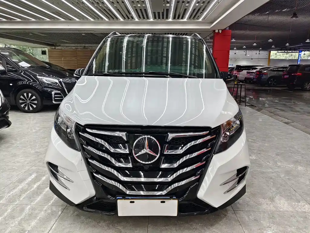 Mercedes-Benz Vito 2022 — фото 5
