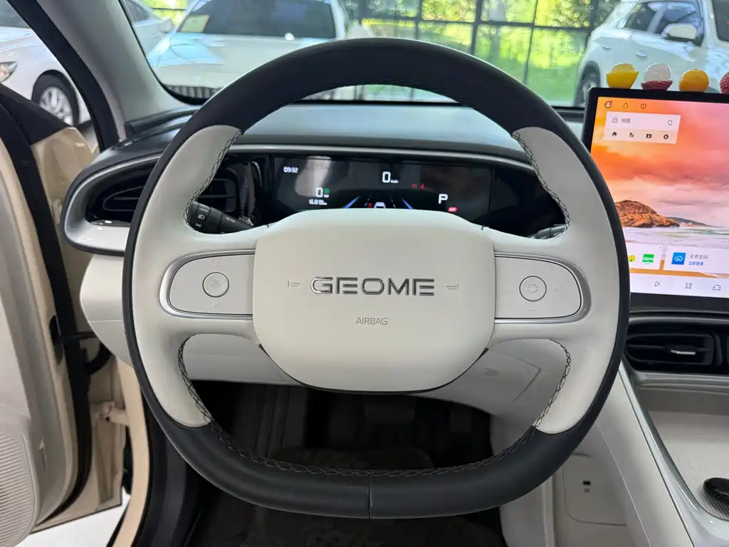 Geely Galaxy Starwish 2025 — фото 7