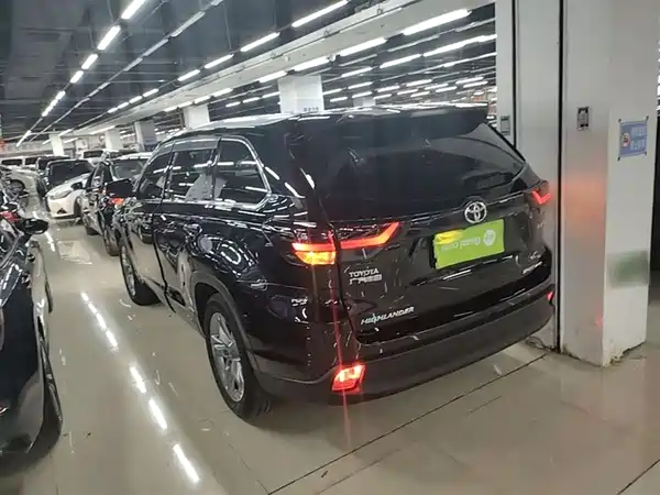 Toyota Highlander 2018