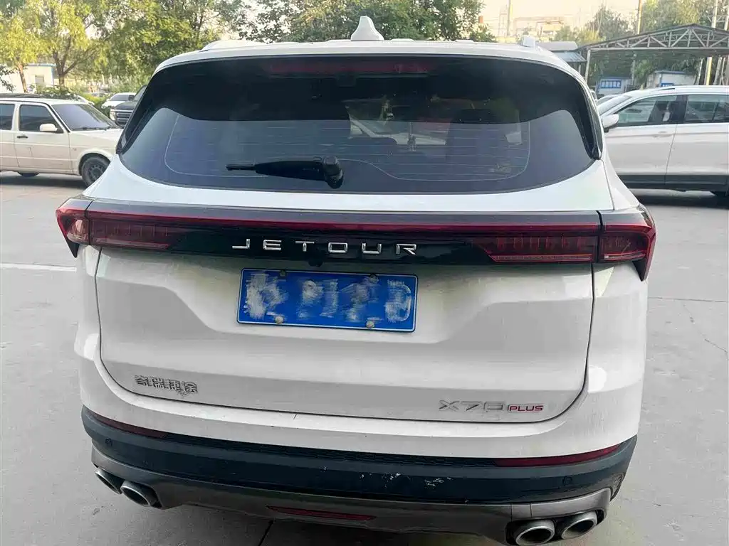 Jetour X70 PLUS 2023 — фото 11