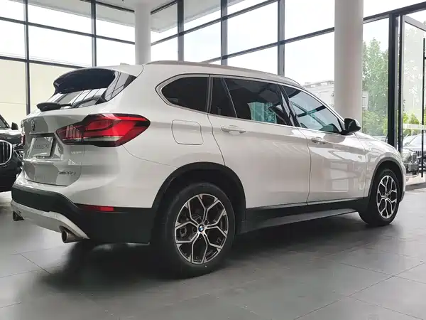 BMW X1 2022