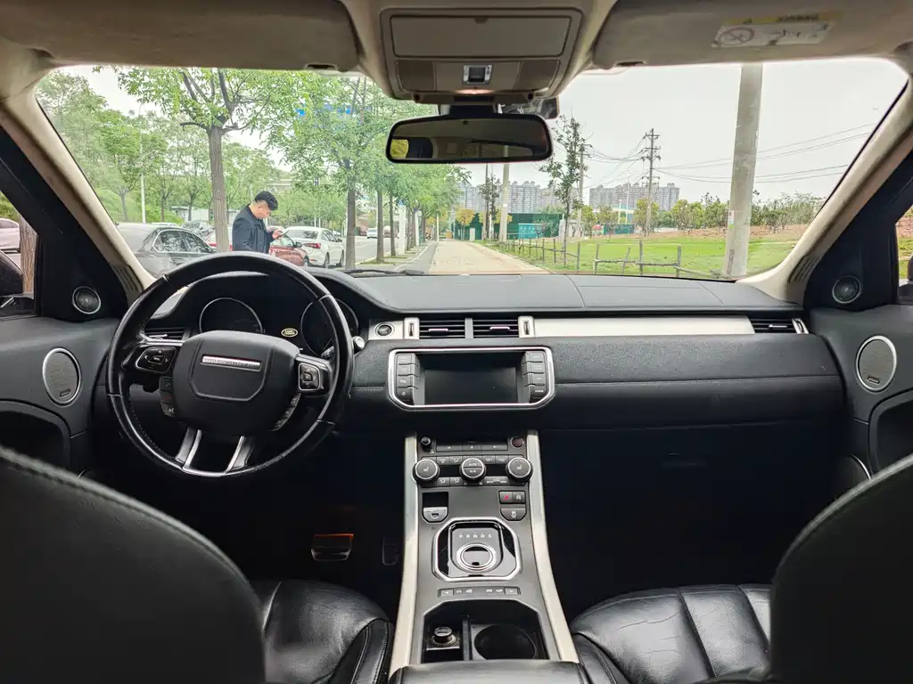 Land Rover Evoque 2014