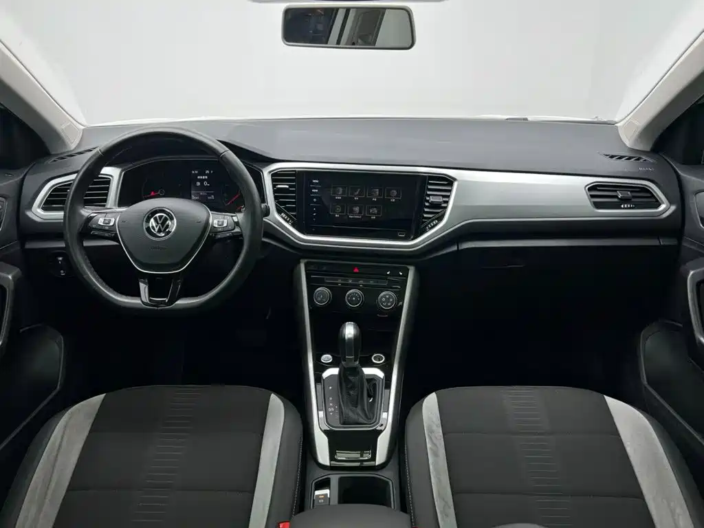 Volkswagen T-Roc 2022 — фото 11