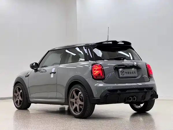 MINI JCW 2021