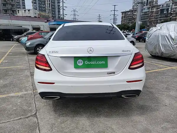 Mercedes-Benz E-Class 2017