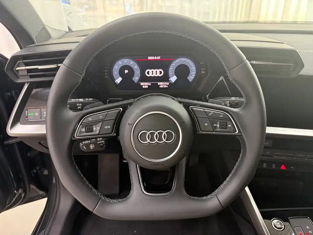 Audi A3 2022 — фото 14