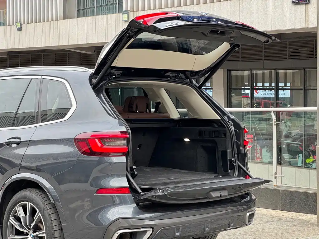 BMW X5 2021 — фото 10