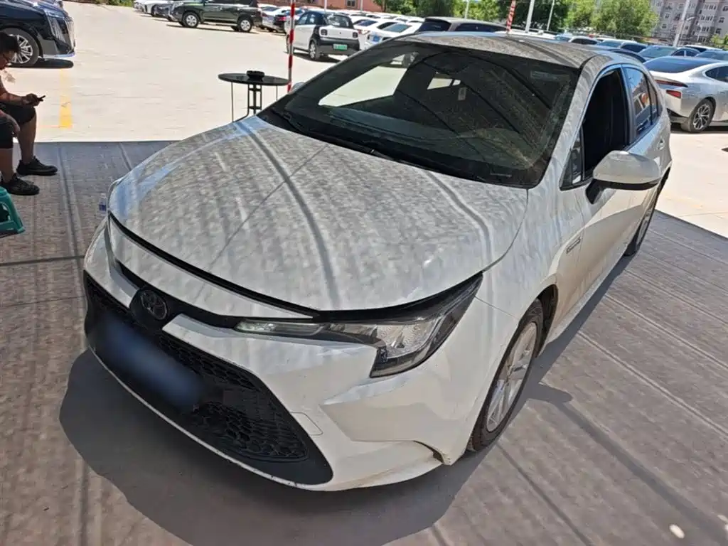 Toyota Levin 2021 — фото 1