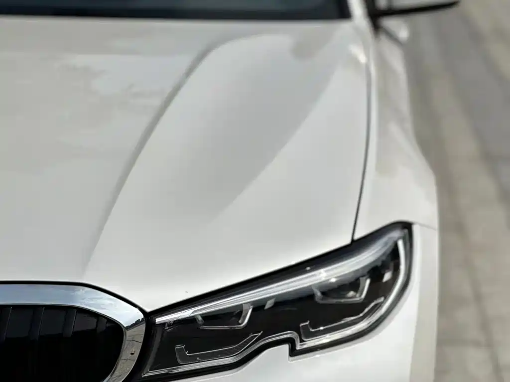 BMW 3 Series 2021 — фото 12