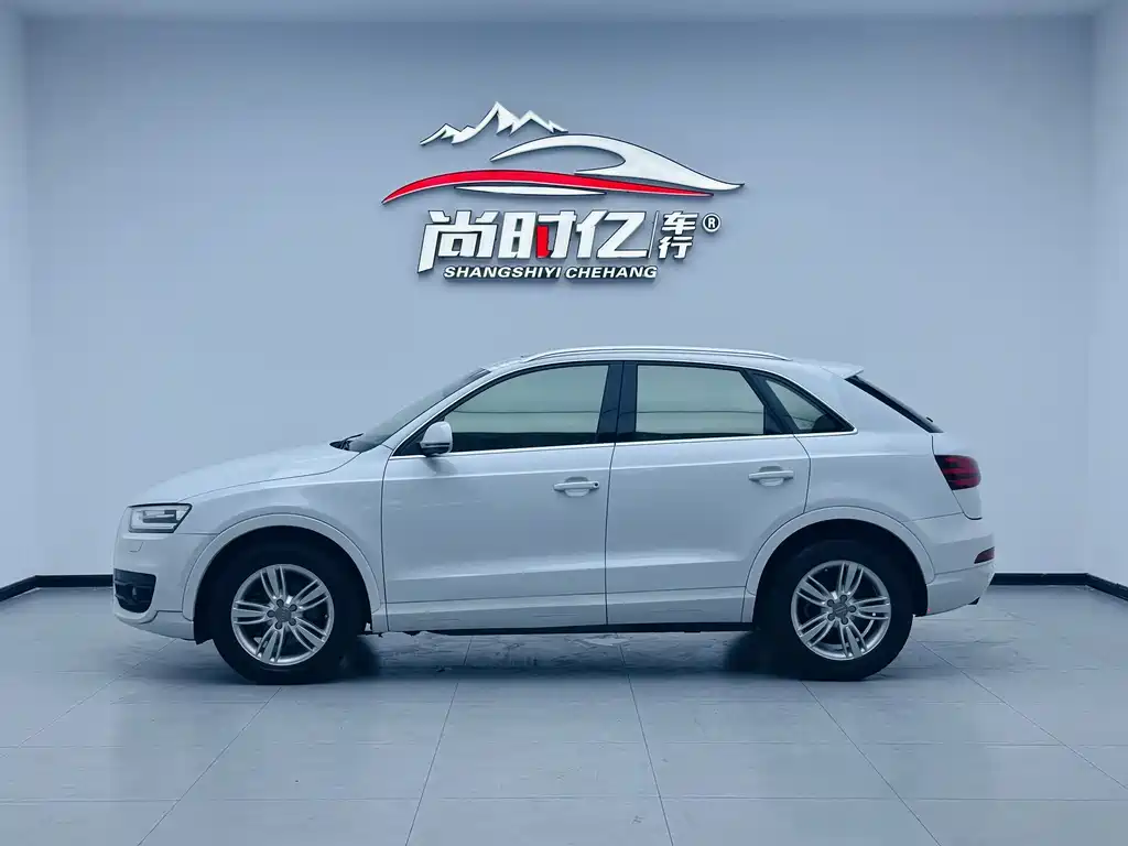 Audi Q3 2013