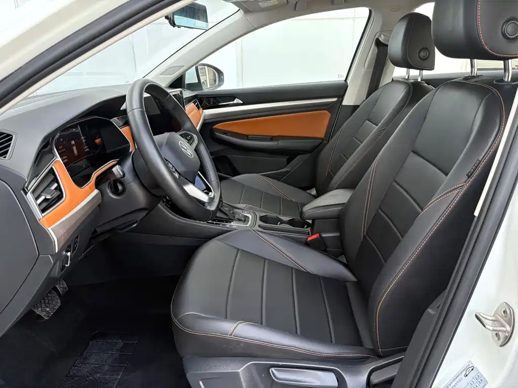 Volkswagen Bora 2023