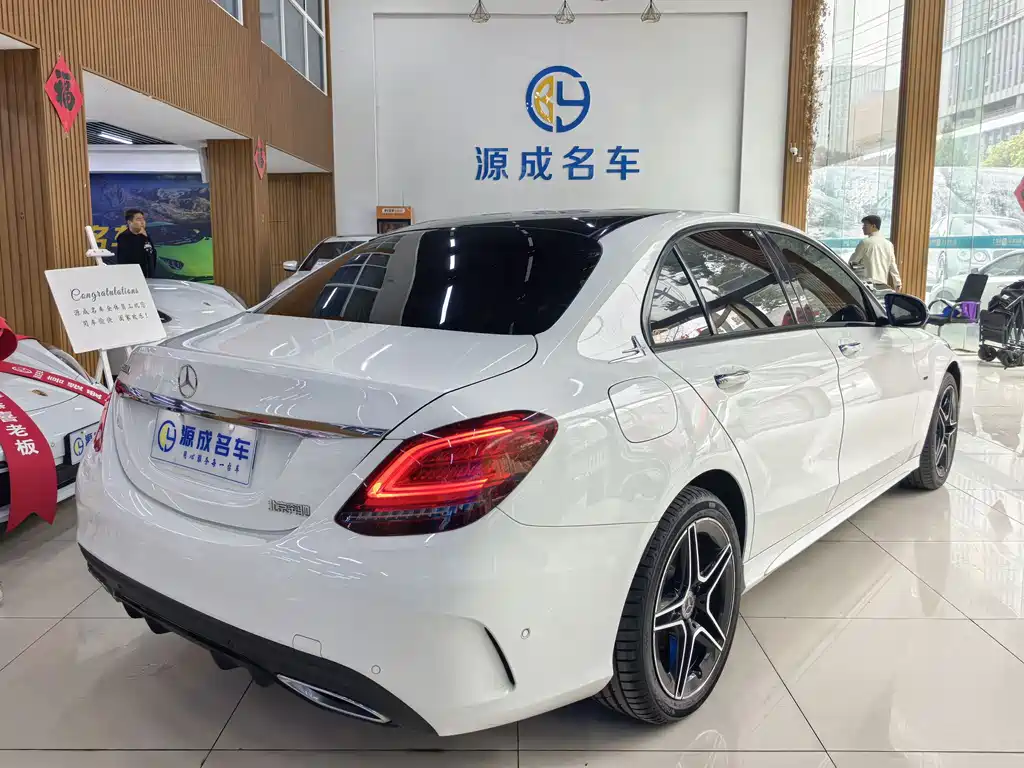 Mercedes-Benz C-Class 2022 — фото 4