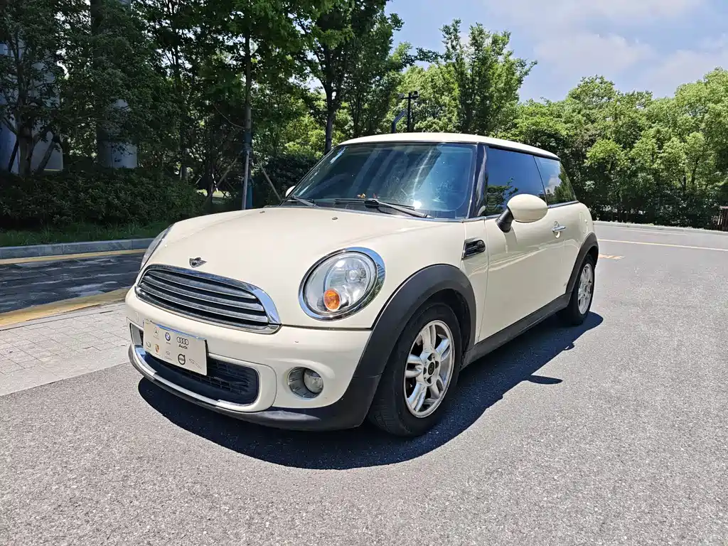 MINI Mini 2012