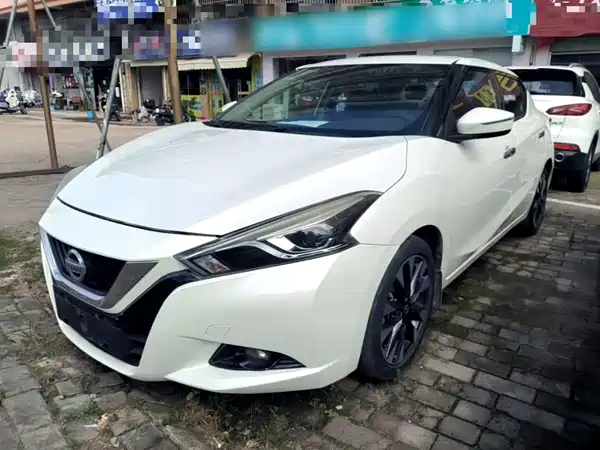 Nissan Bluebird 2017