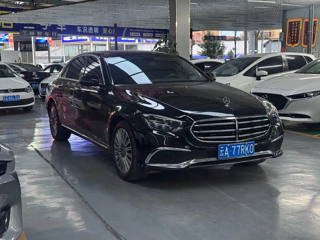 Mercedes-Benz E-Class 2023 — фото 3
