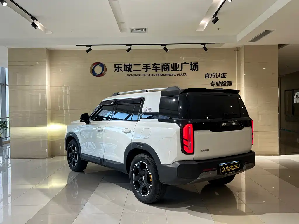 Beijing Off-Road BJ30 2024