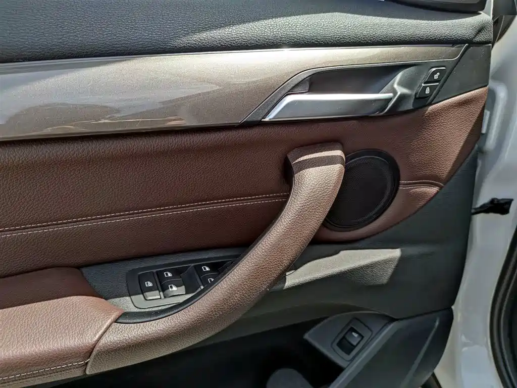 BMW X1 2019 — фото 15
