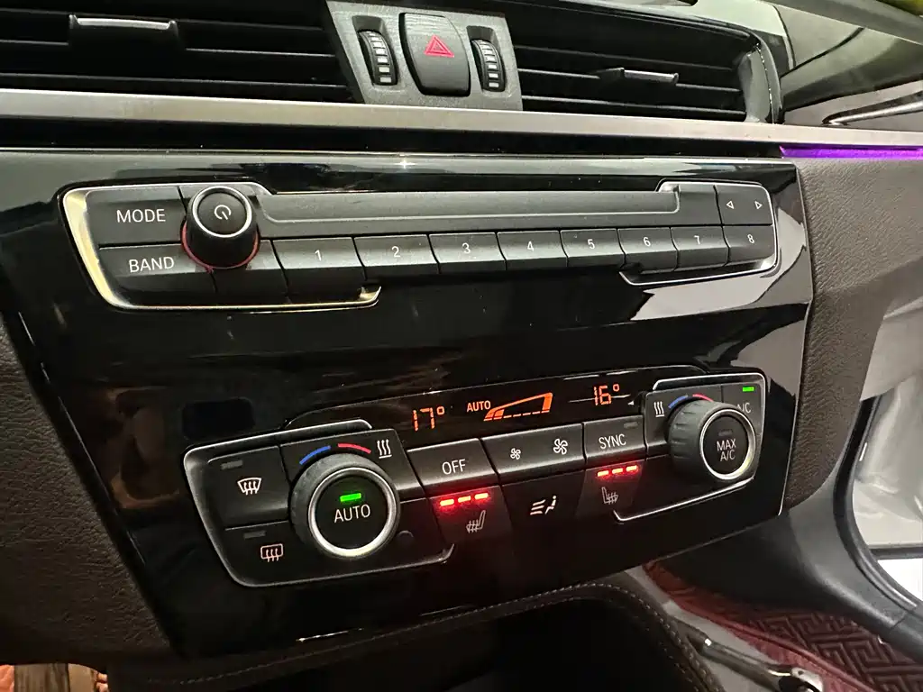 BMW X1 2022 — фото 14