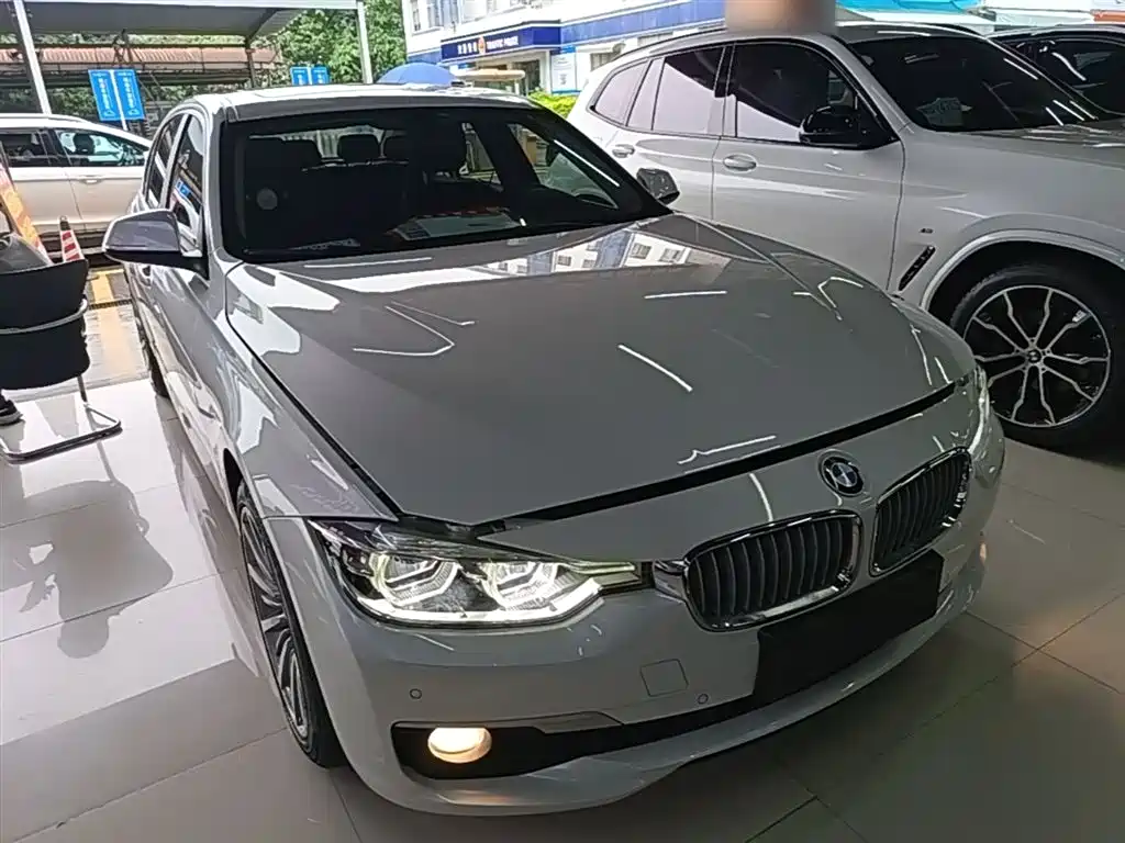 BMW 3 Series 2019 — фото 4