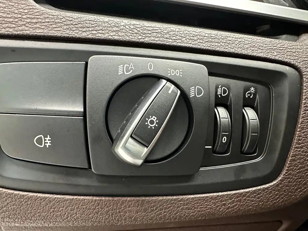 BMW X1 2022 — фото 9