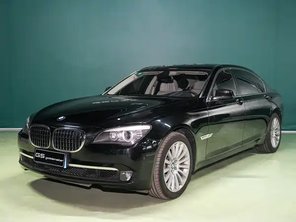 BMW 7 Series 2010