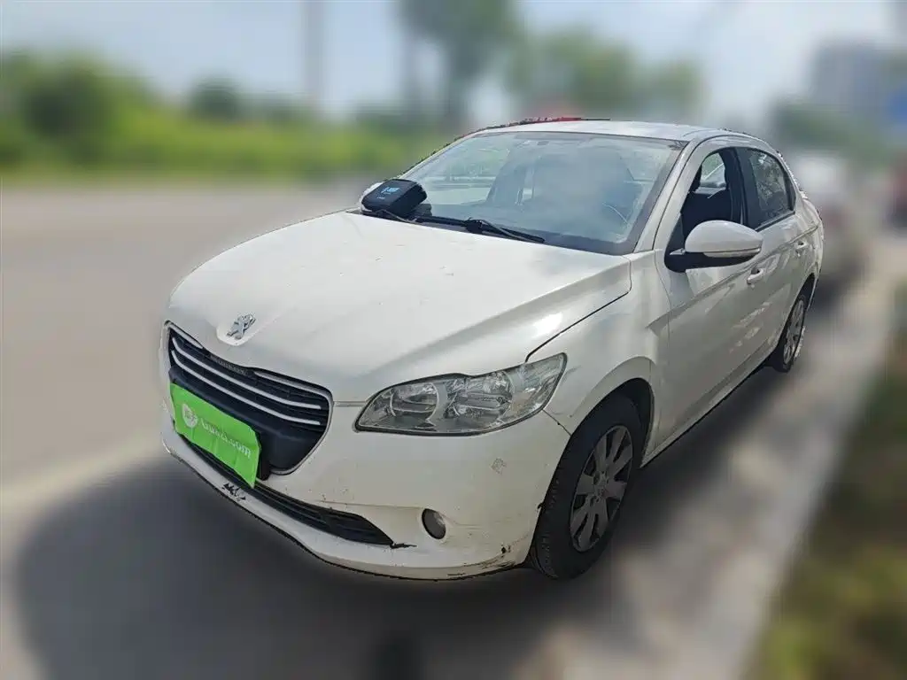 Peugeot 301 2016