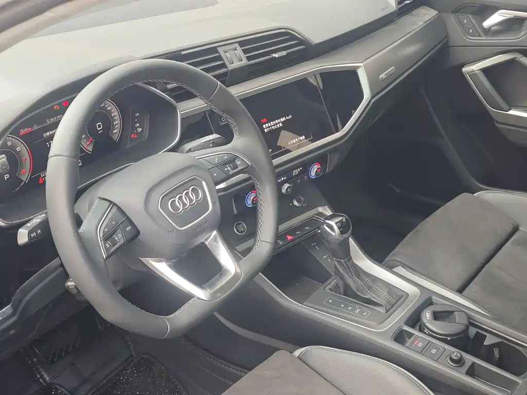Audi Q3 2022