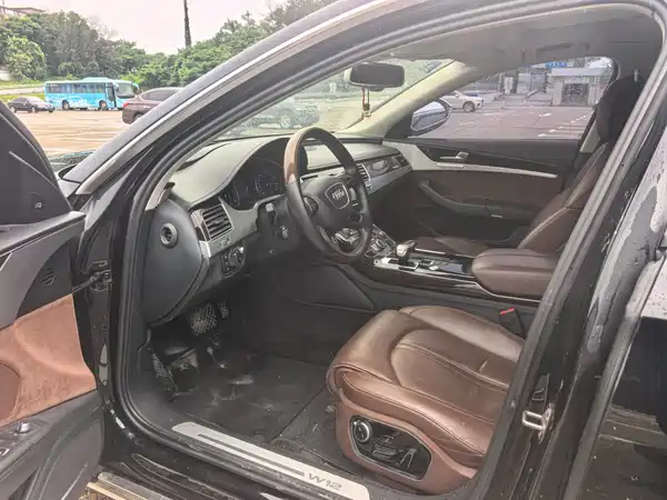 Audi A8 2015