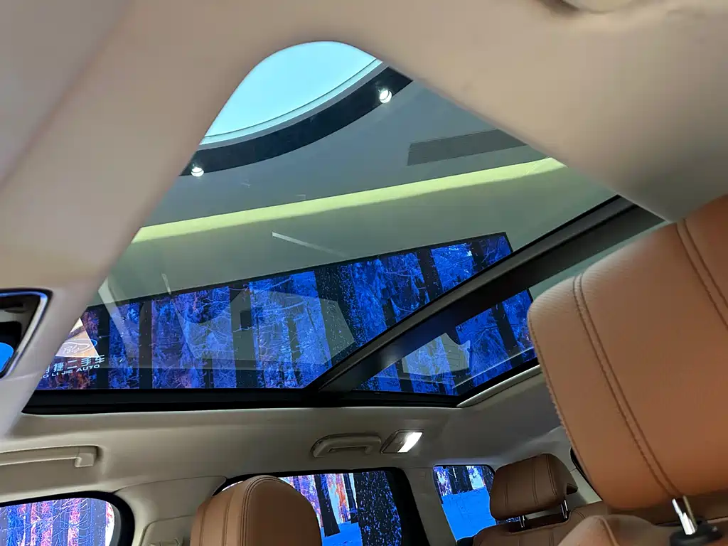 Land Rover Sport 2018 — фото 15