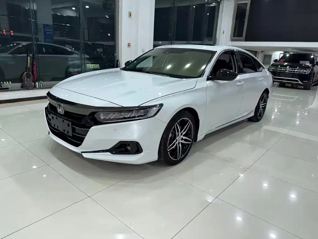 Honda Accord 2022 — фото 1