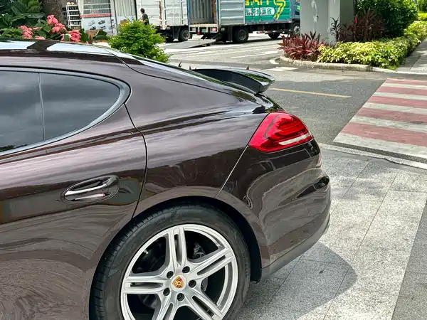 Porsche Panamera 2014