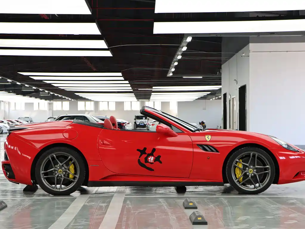 Ferrari California T 2012 — фото 7