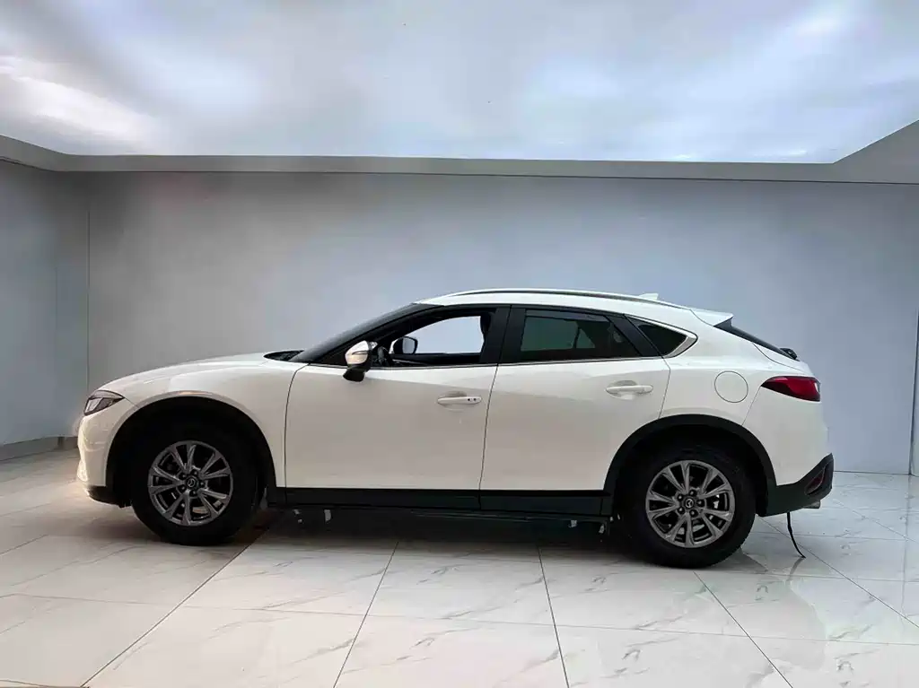 Mazda CX-4 2019