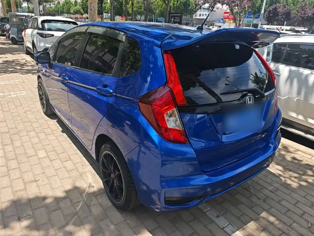 Honda Fit 2019 — фото 5