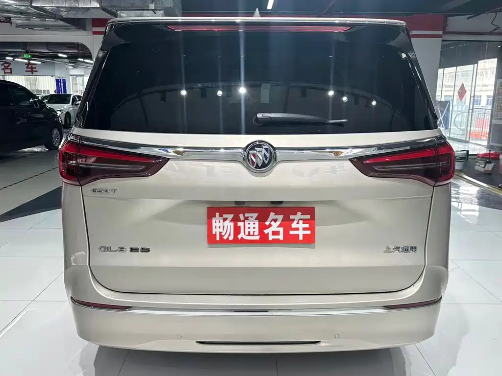 Buick GL8 2020