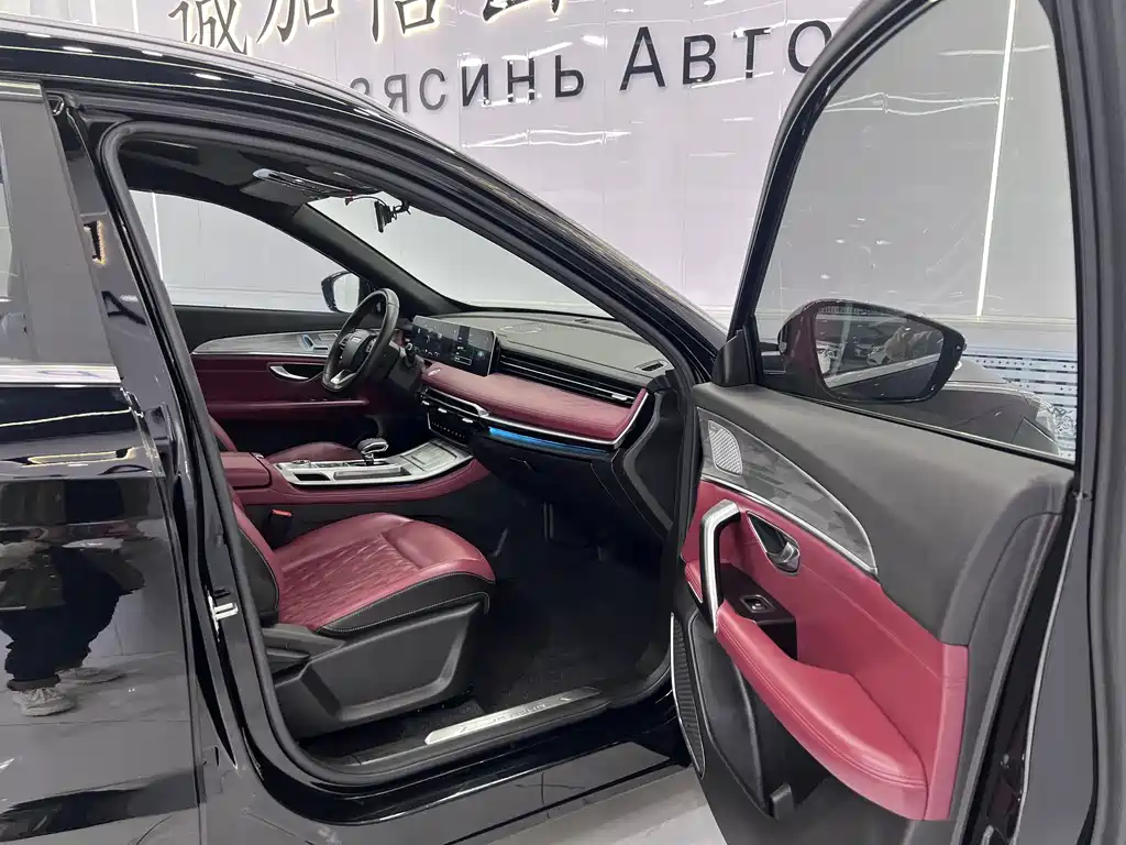 Jetour X70 PLUS 2024 — фото 18