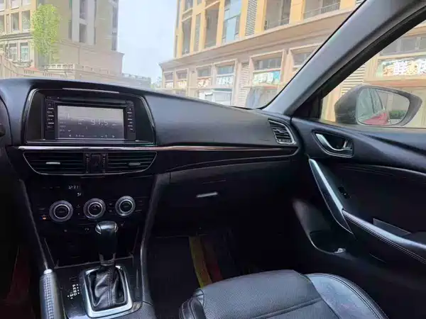 Mazda Atenza 2014
