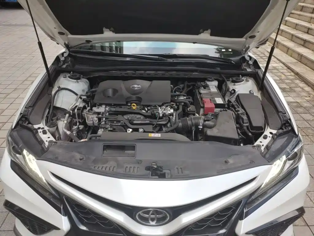 Toyota Camry 2022 — фото 20