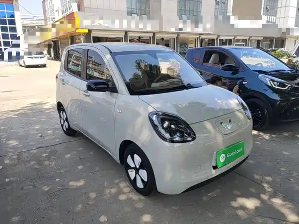 Wuling Hongguang MINIEV 2025