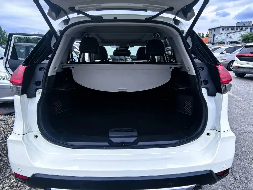 Nissan X-Trail 2019 — фото 12