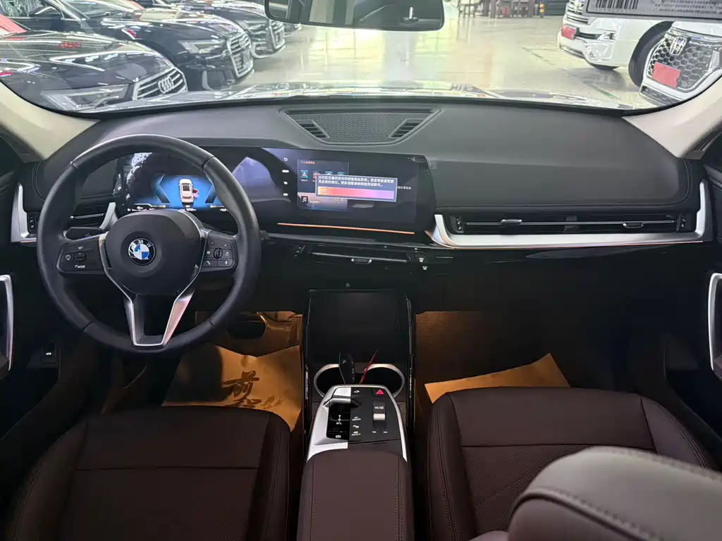 BMW X1 2024 — фото 16