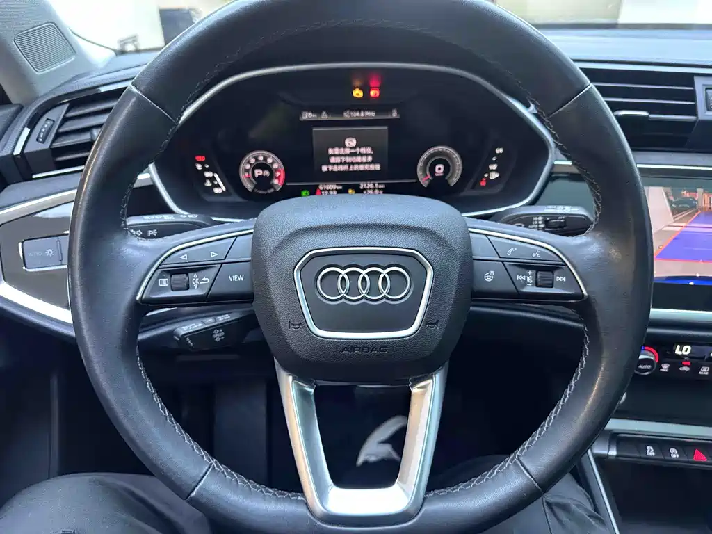 Audi Q3 2022 — фото 12