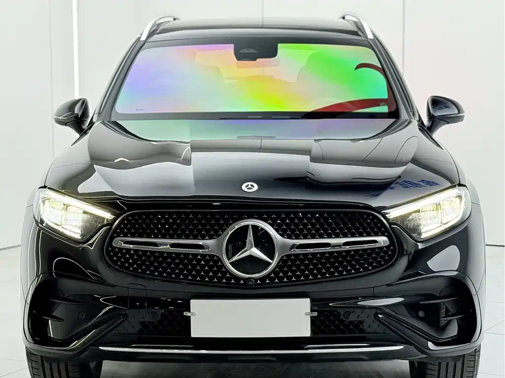 Mercedes-Benz GLC 2025