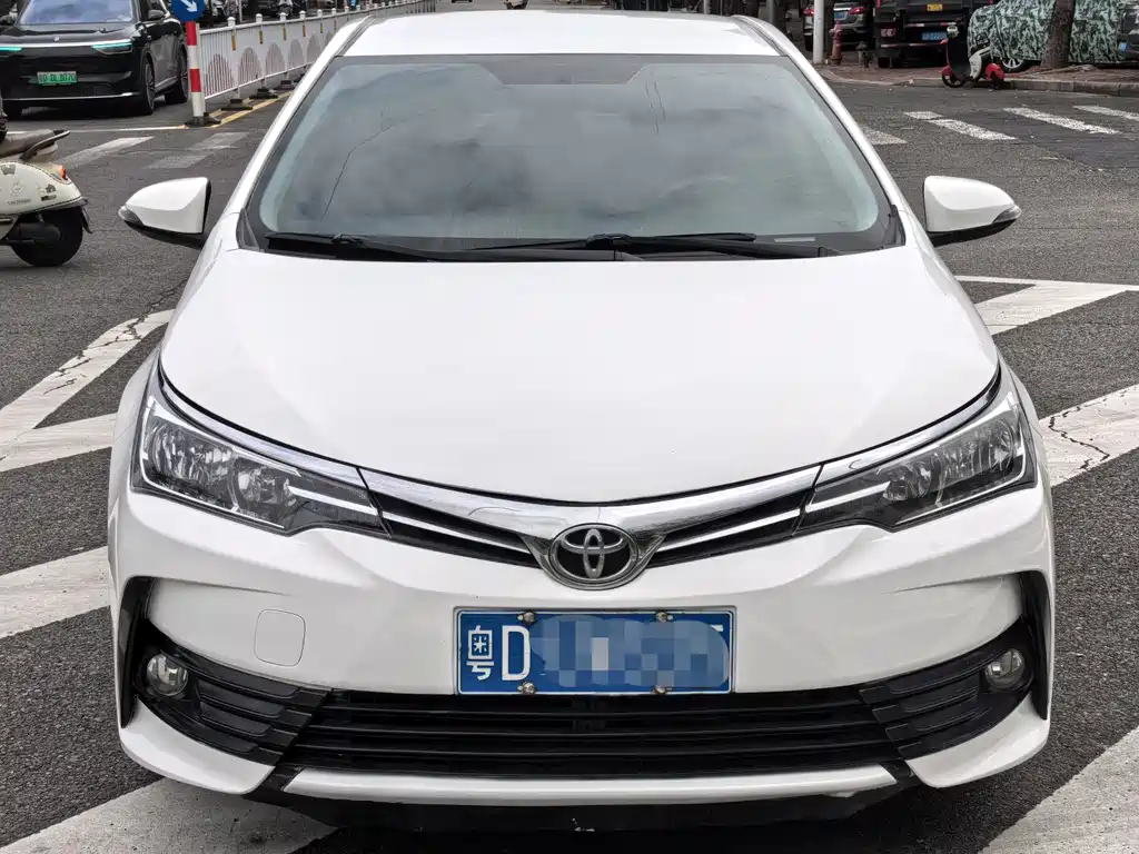 Toyota Corolla 2019 — фото 2