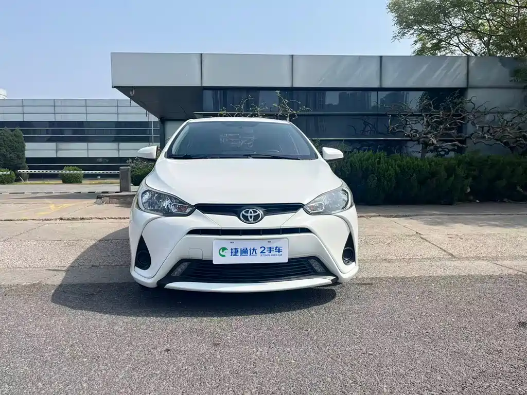 Toyota Yaris L 2019 — фото 5