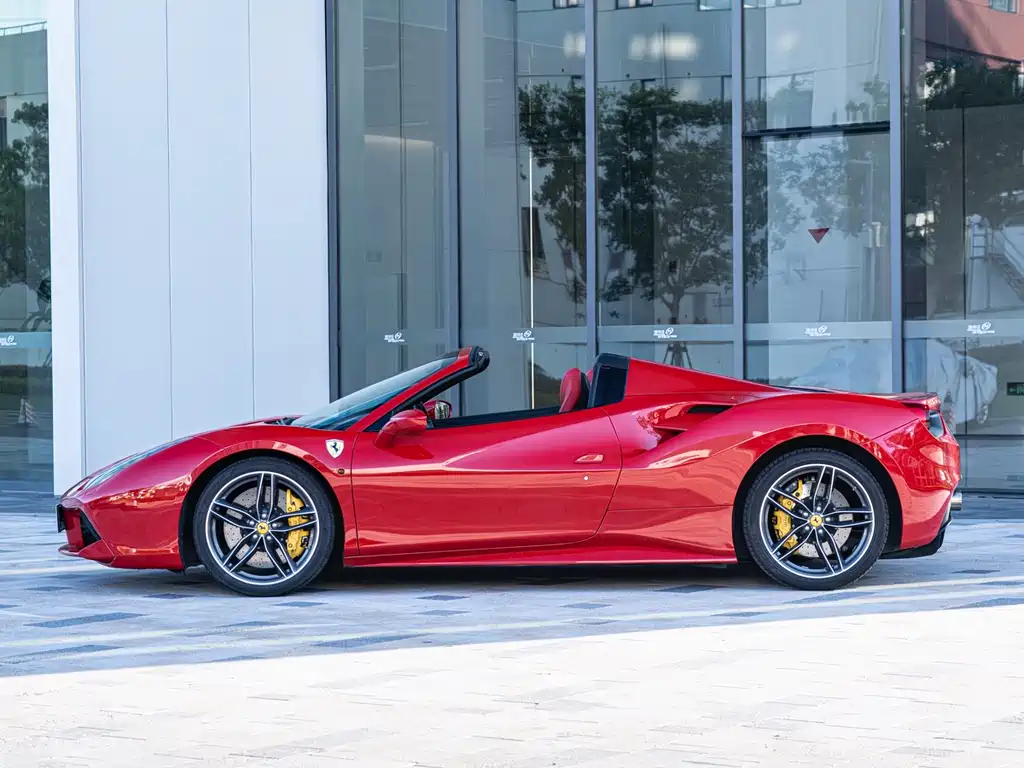 Ferrari 488 2019 — фото 4