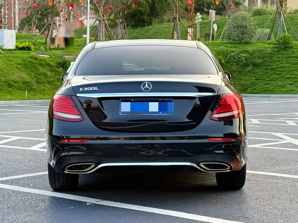 Mercedes-Benz E-Class 2019 — фото 5