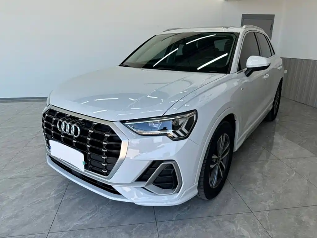 Audi Q3 2022