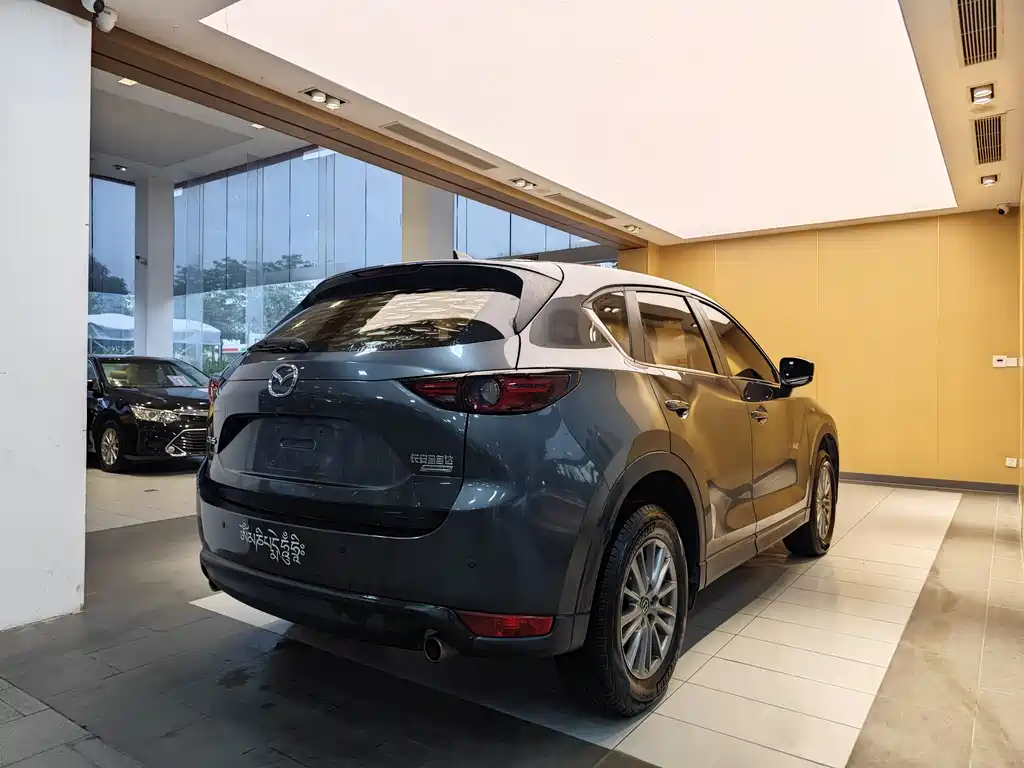 Mazda CX-5 2018 — фото 31