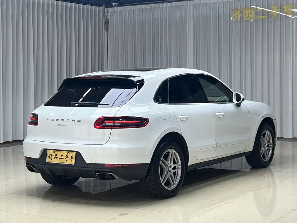 Porsche Macan 2015 — фото 6